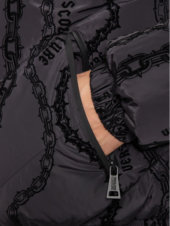 Versace Jeans Couture Versace Jeans Couture Geacă din puf 77GAUD04 Negru Regular Fit