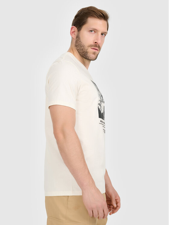 4F 4F T-Shirt APRES SKI Kremowy Regular Fit