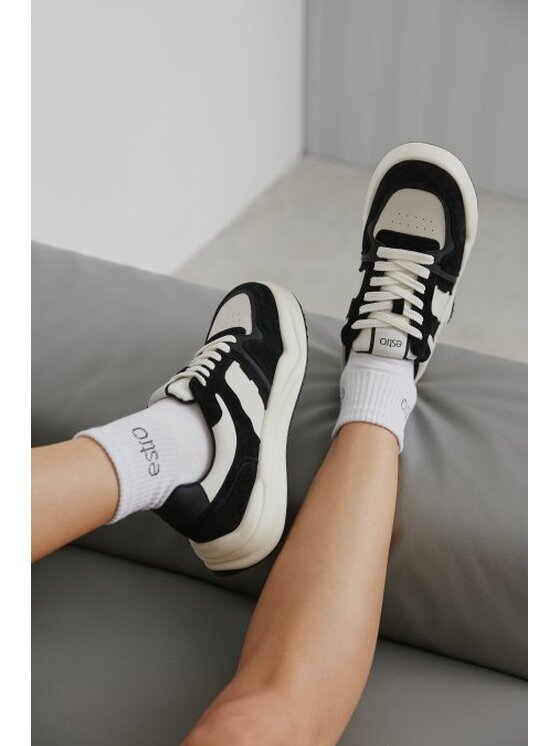 Estro Estro Sneakersy ER00112594 Czarny