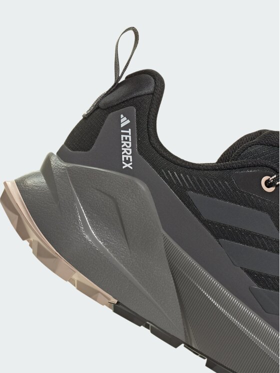 adidas adidas Trekkingi 141125 Czarny