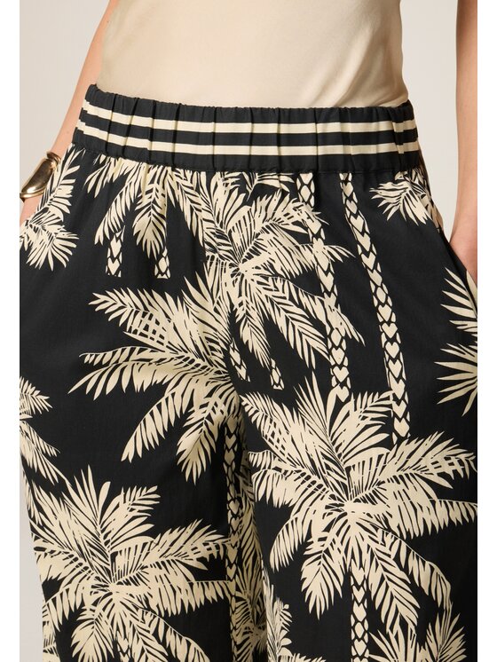 Oltre Oltre Pantaloni di tessuto P706J002274N0R2 Nero Baggy Fit