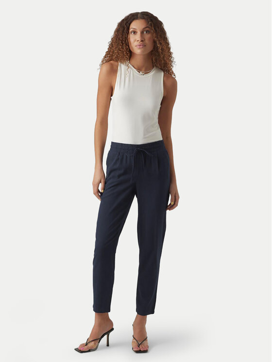 Vero Moda Vero Moda Pantaloni din material Jesmilo 10279691 Bleumarin Regular Fit
