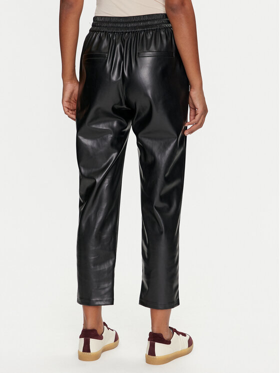 Marella Marella Hlače od imitacije kože Selva 2423786014 Crna Regular Fit