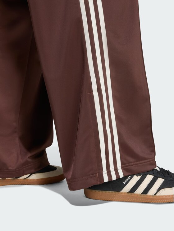 adidas adidas Spodnie dresowe 141427 Brązowy Loose Fit