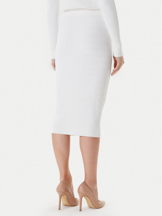 Guess Guess Пола тип молив W5YD66 Z0130 Бял Slim Fit