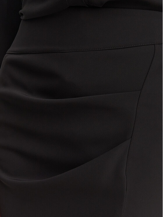 Rinascimento Rinascimento Pliiatsseelik CFC0130486003 Must Slim Fit