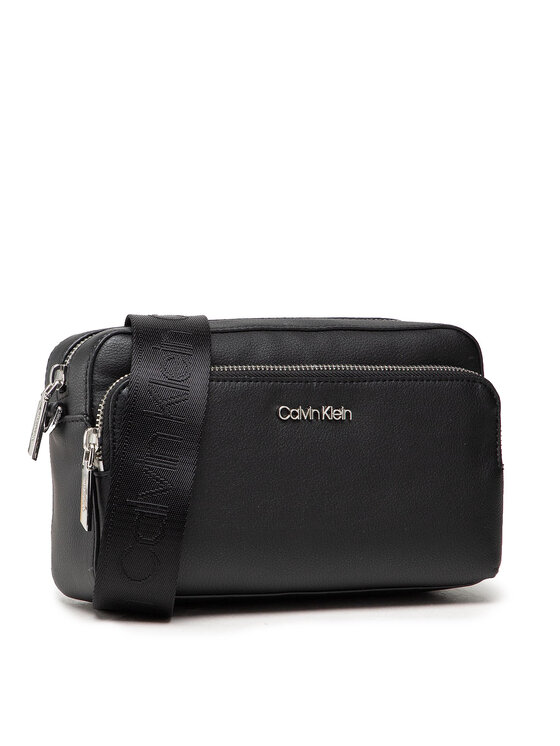 Calvin Klein Torebka Ck Must Camera Bag K60K606759 Czarny