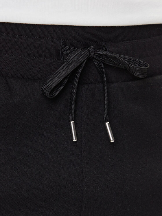 BOSS BOSS Спортивні шорти 50545577 Чорний Regular Fit