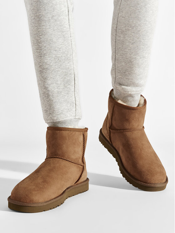 Ugg Ugg Škornji za sneg M Classic Mini 1002072 Rjava