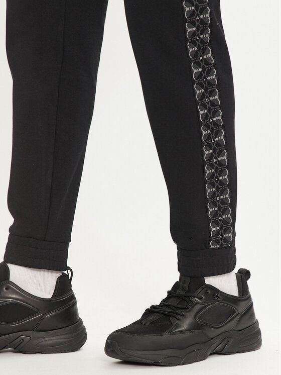 BALR. BALR. Donji dio trenerke B1412.1032.102 Crna Regular Fit