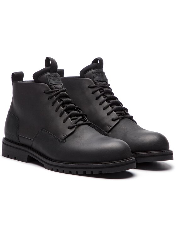 Core clearance derby boot