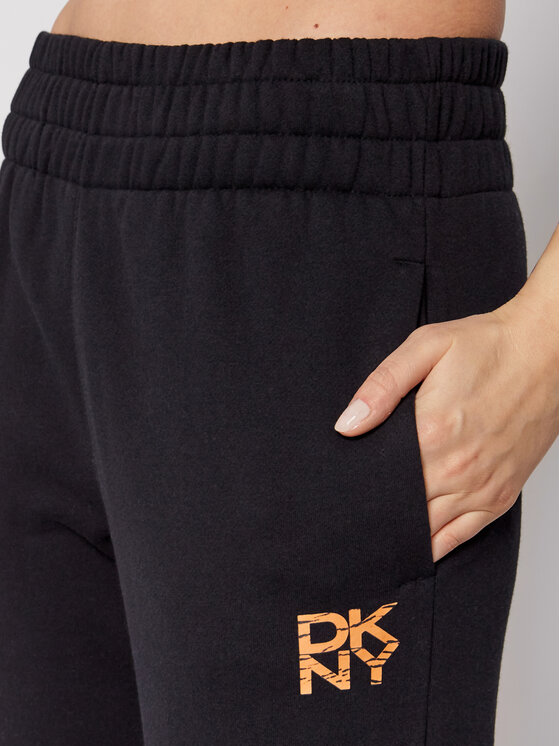 DKNY Sport DKNY Sport Spodnie dresowe DP1P2716 Czarny Regular Fit