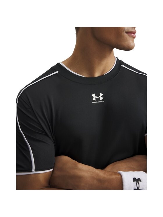 Under Armour Under Armour Koszulka techniczna 6009875 Czarny Regular Fit