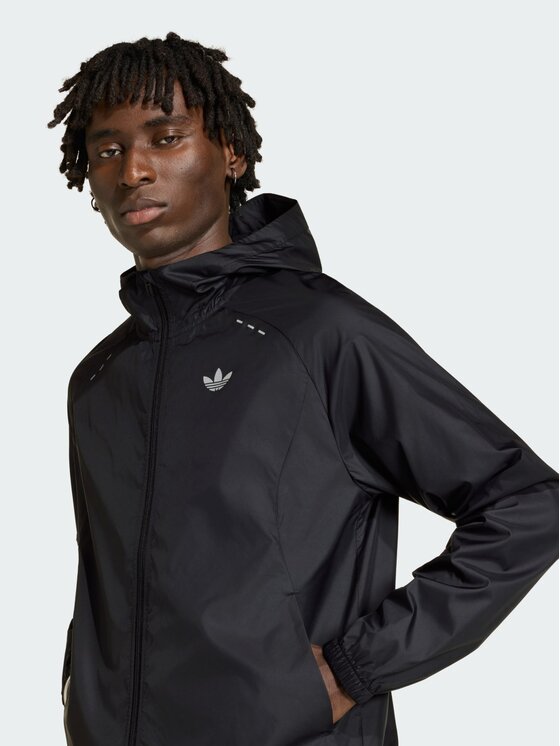 adidas adidas Wiatrówka TECH TREFOIL ESSENTIALS Czarny Regular Fit