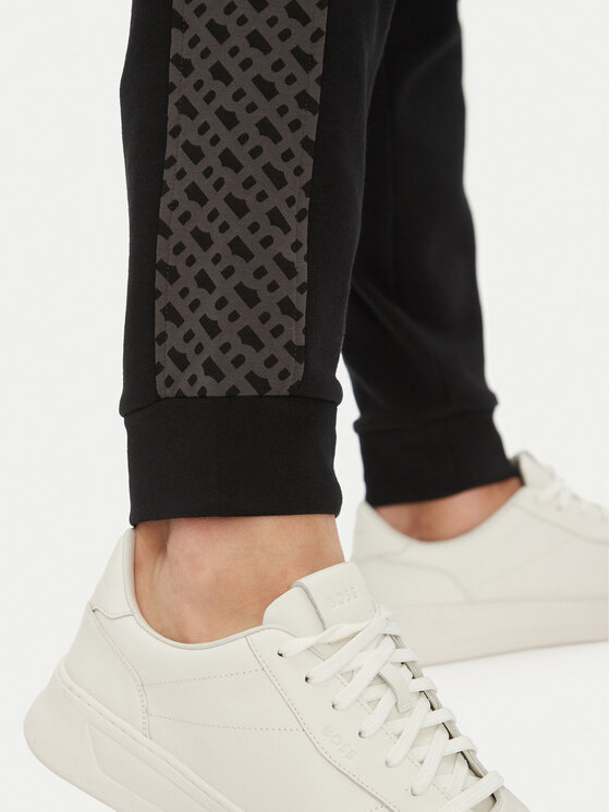 BOSS BOSS Spodnji del trenirke Luke 50546839 Črna Regular Fit
