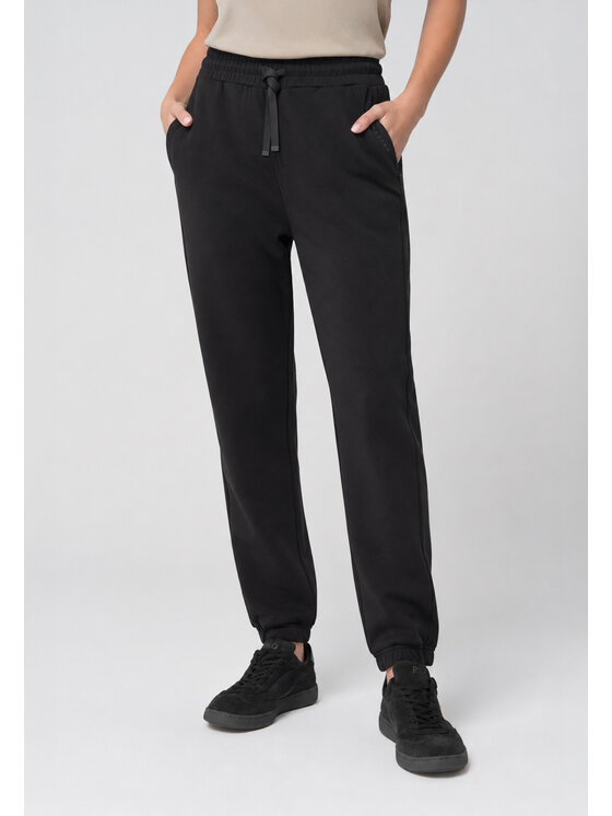 Volcano Volcano Joggery N-ZEN Czarny Regular Fit