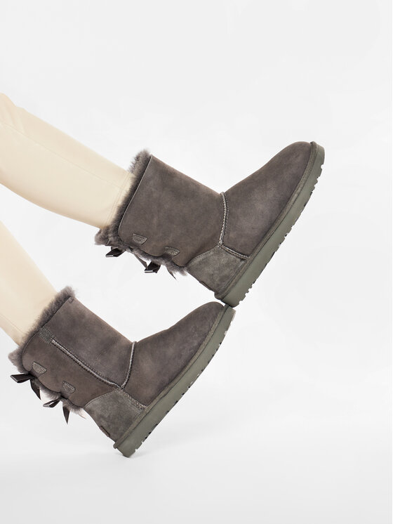 Ugg Ugg Sniego batai W Bailey Bow II 1016225 Pilka