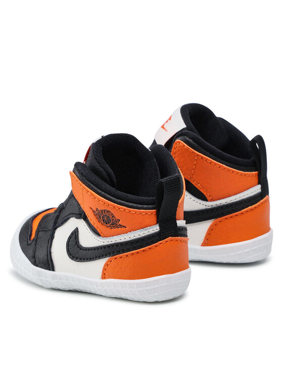 Nike Batai Jordan 1 Crib Bootie AT3745 