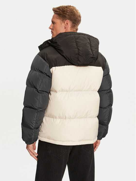 Tommy Jeans Tommy Jeans Пухено яке Alaska DM0DM19639 Бежов Regular Fit