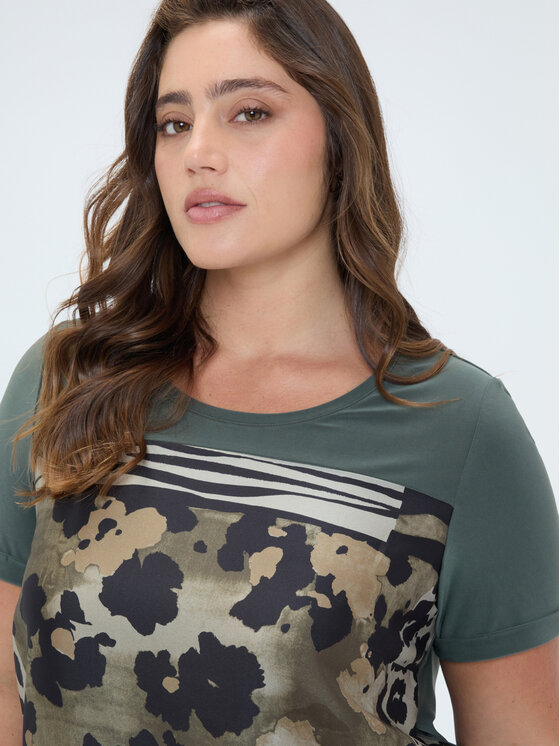 Fiorella Rubino Fiorella Rubino T-shirt G07WL009070N035 Verde Regular Fit