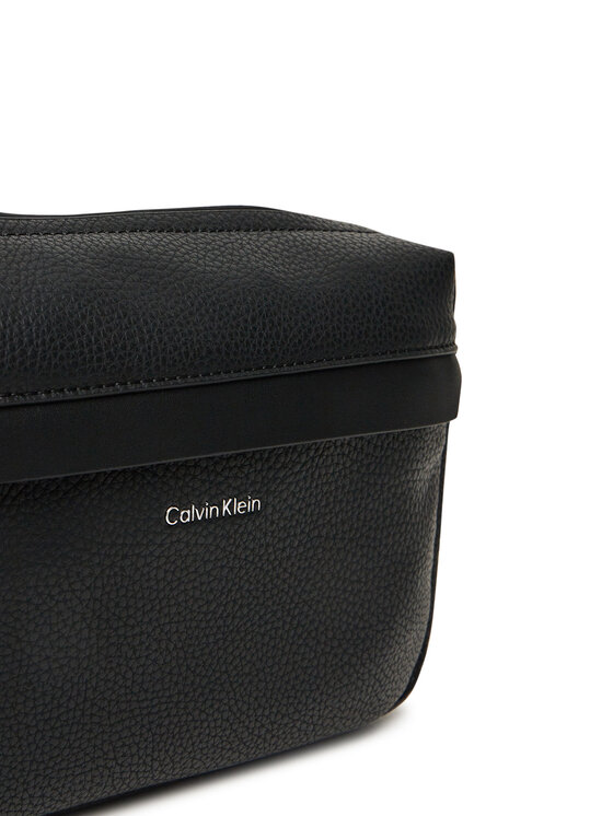 Calvin Klein Calvin Klein Taška cez rameno Ck Must Camera Bag LV04D3084G Čierna