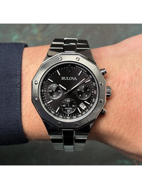 Bulova Bulova Zegarek 96B410 Srebrny