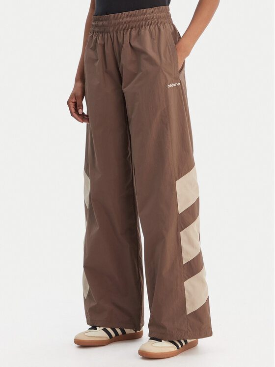 adidas adidas Jogginghose Blocked Washed KD8790 Braun Loose Fit