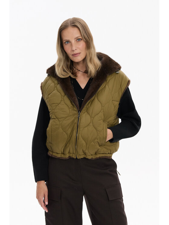 Deni Cler Milano Deni Cler Milano Bezrękawnik T-DC-4053-F5-76-78-1 Brązowy Regular Fit