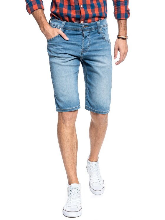 Mustang Mustang Szorty jeansowe CHICAGO SHORT Niebieski Slim Fit