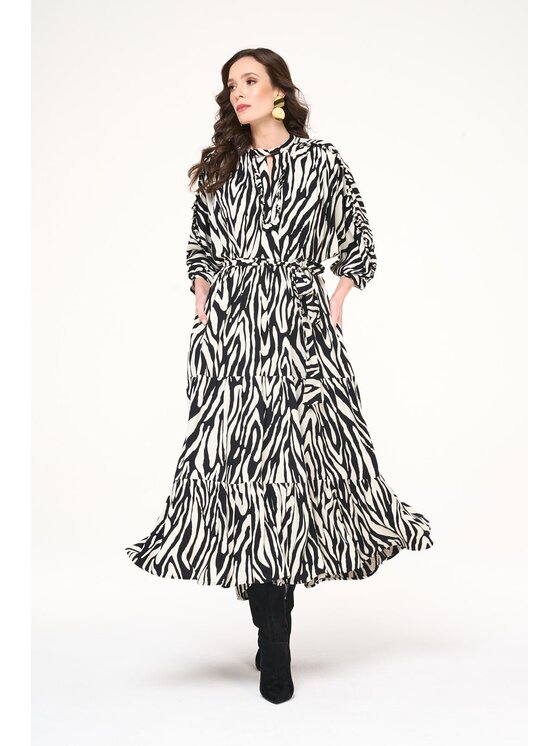 CASTELLANI CASTELLANI Sukienka codzienna Sukienka Greta Czarny Casual Fit
