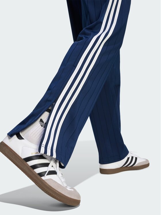 adidas adidas Spodnie dresowe Firebird Drop Needle Track Tracksuit Bottoms KE4135 Granatowy Regular Fit