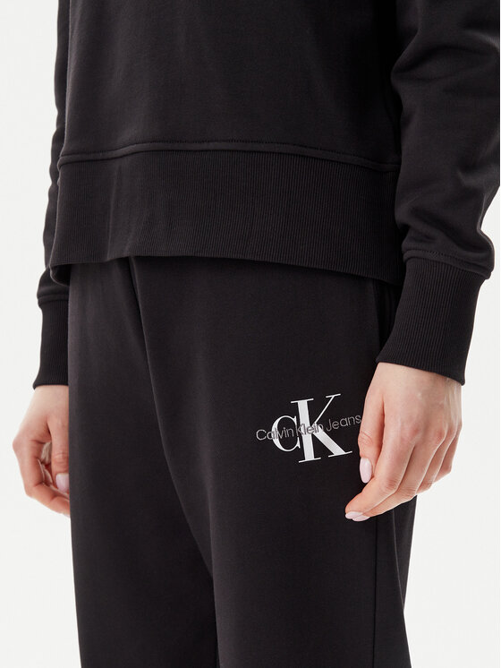 Calvin Klein Jeans Calvin Klein Jeans Donji dio trenerke Monologo J20J225354 Crna Slim Fit