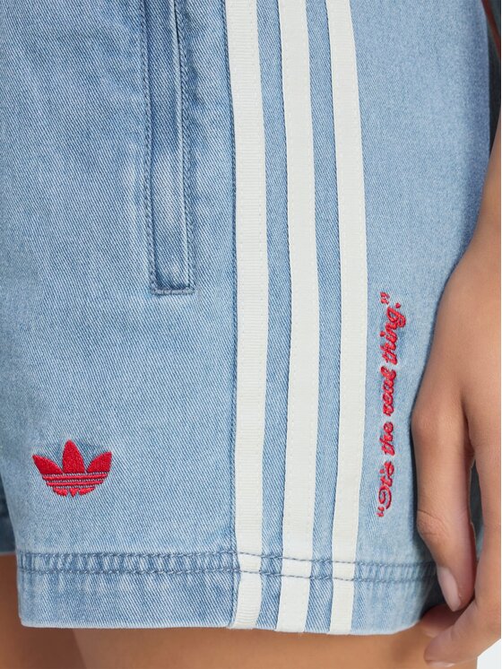 adidas adidas Szorty jeansowe 167653 Niebieski jasny Loose Fit