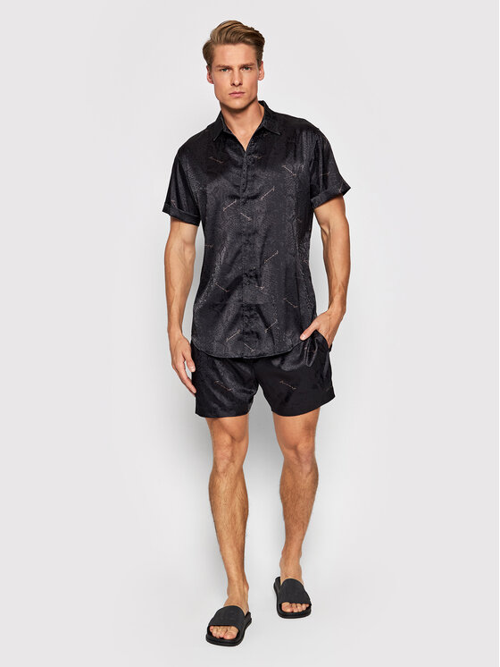 Completo camicia e pantaloncini on sale
