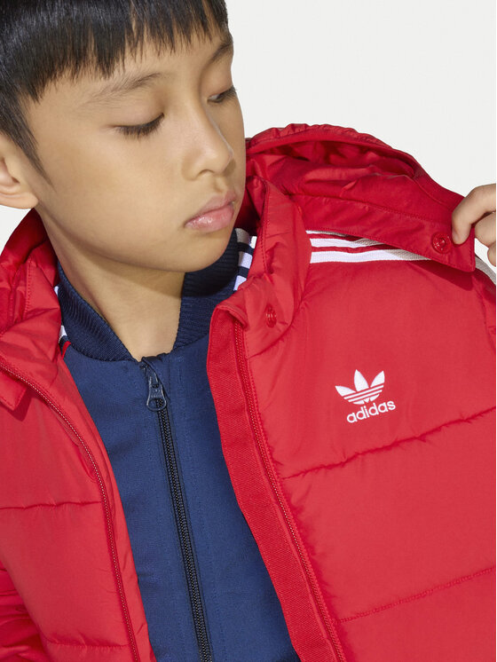 adidas adidas Zimní bunda adicolor JV8550 Červená Loose Fit