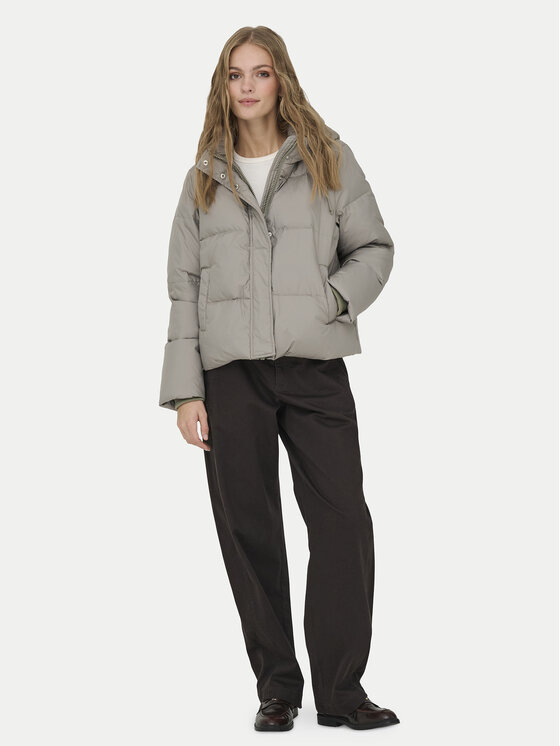 ONLY ONLY Пухено яке Alice 15316455 Зелен Regular Fit