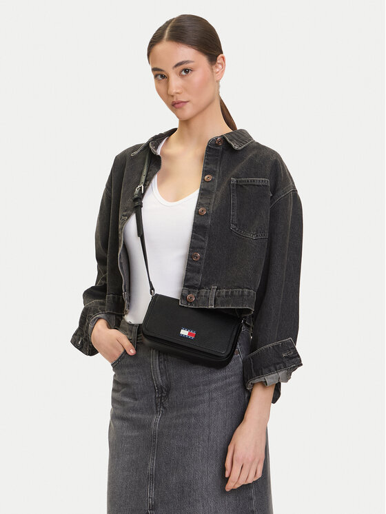 Tommy Jeans Tommy Jeans Τσάντα Tjw Must Flap Crossover AW0AW17553 Μαύρο