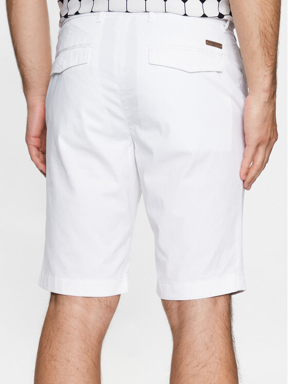 Baldessarini Baldessarini Σορτς υφασμάτινο B1 16946/000/2402 Λευκό Regular Fit