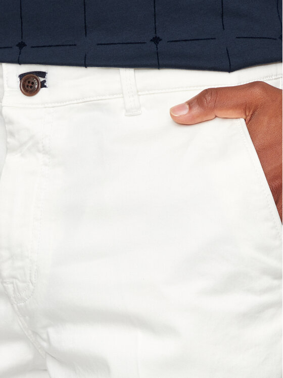 JOOP! Jeans JOOP! Jeans Szorty materiałowe 15 JJF-65Rudo-D 30041957 Biały Regular Fit