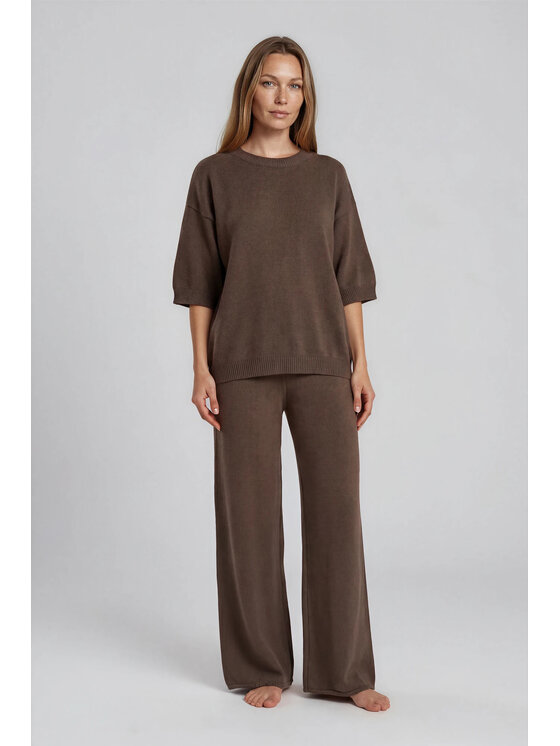 Fobya Fobya Spodnie materiałowe F3011 Brązowy Basic Fit