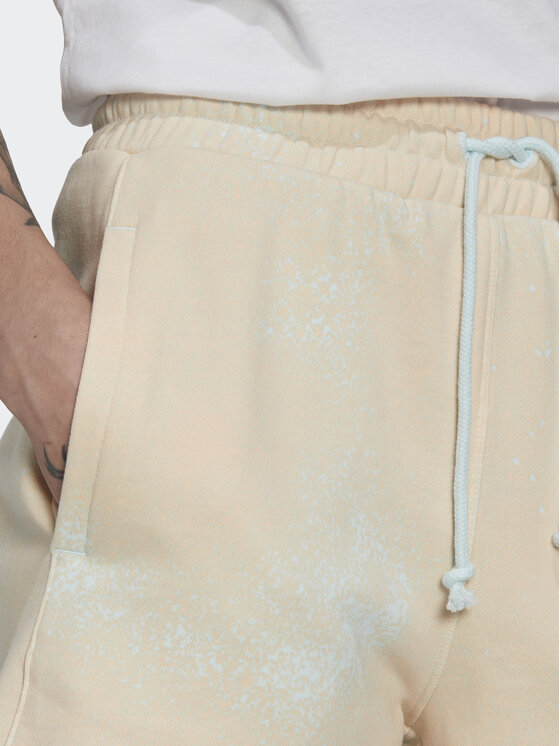adidas adidas Pantaloncini sportivi HL6610 Beige Relaxed Fit