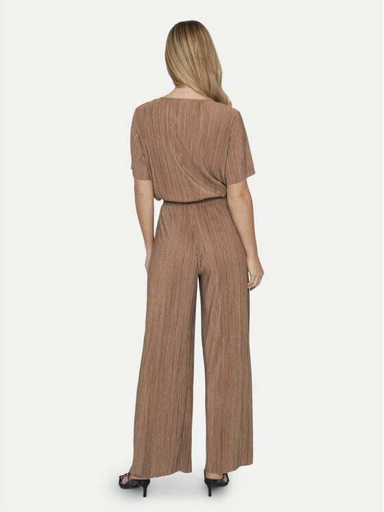Vila Vila Hlače iz tkanine Plisa 14089681 Rjava Regular Fit