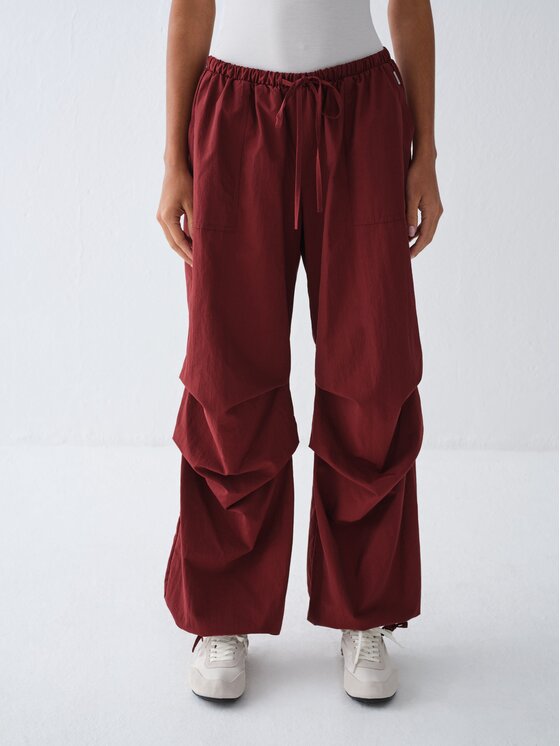 La Mania La Mania Spodnie cargo ETTE Bordowy Basic Fit