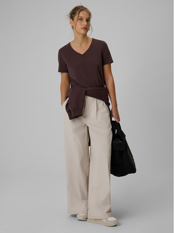 4F 4F T-Shirt BASIC+ Brązowy Regular Fit
