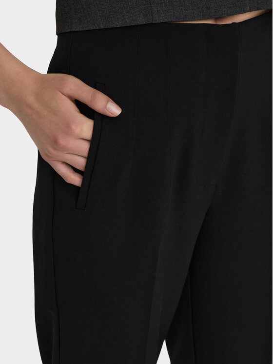 ONLY ONLY Chino Raven 15298565 Crna Regular Fit