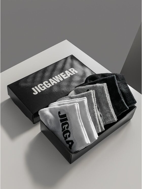 Jigga Wear Jigga Wear Zestaw 6 par niskich skarpet męskich Zestaw 6 Par Niskich Skarpet Czarny / Biały / Szary Jigga Wear Classic Name uni Kolorowy