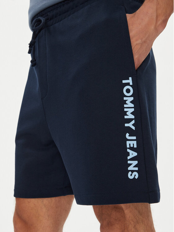 Tommy Jeans Tommy Jeans Športne kratke hlače New Classic Beach DM0DM21781 Mornarsko modra Relaxed Fit