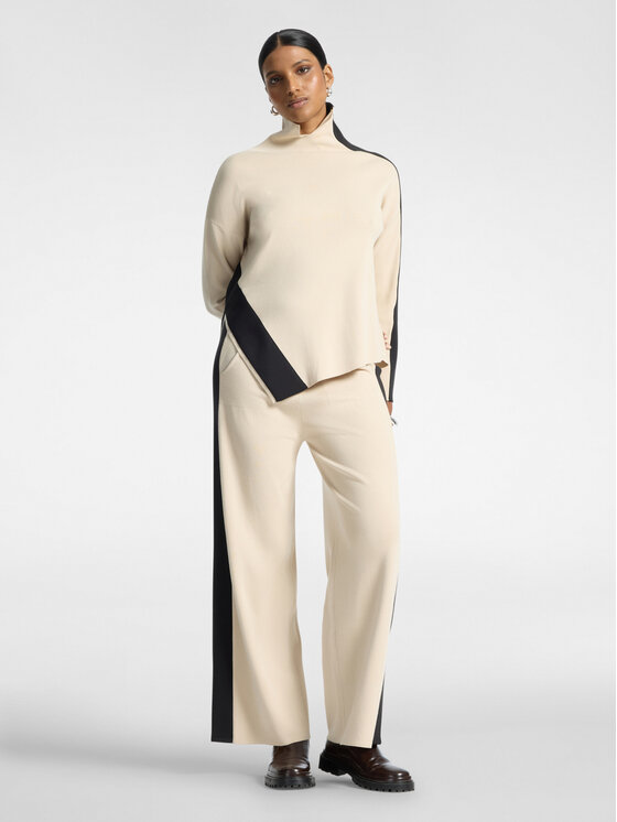 Elena Mirò Elena Mirò Sweter M111Z000829N002 Kremowy Over Fit