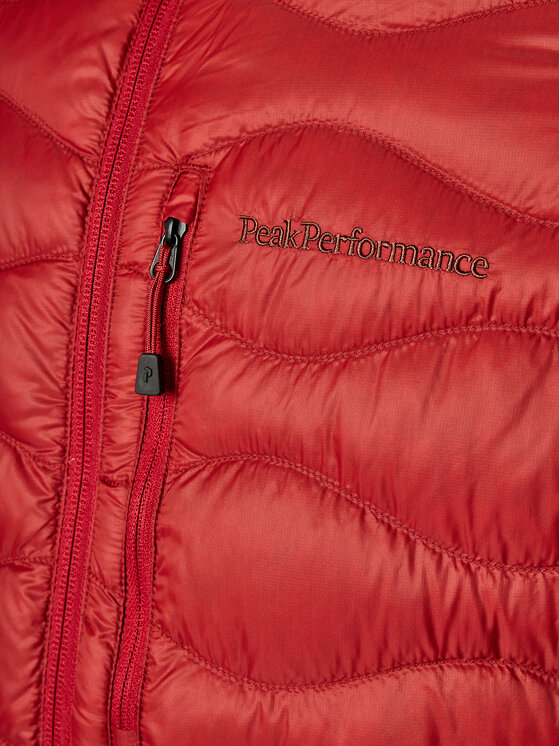 Peak Performance Peak Performance Outdoor striukė Helium G79446040 Raudona Slim Fit