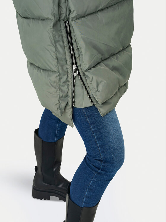 ONLY ONLY Žieminė striukė New Nora 15304792 Žalia Regular Fit